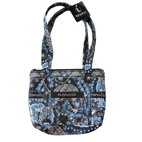 tanyalee Handbags - Tanyalee Quilted Shoulder Bag With Photo Pocket Slots